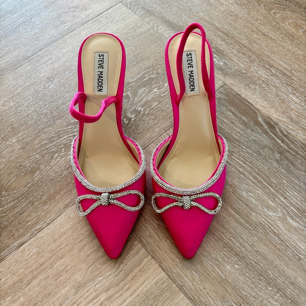 Steve Madden Pink Satin Slingback Heels With Silver Accents Size 9.5